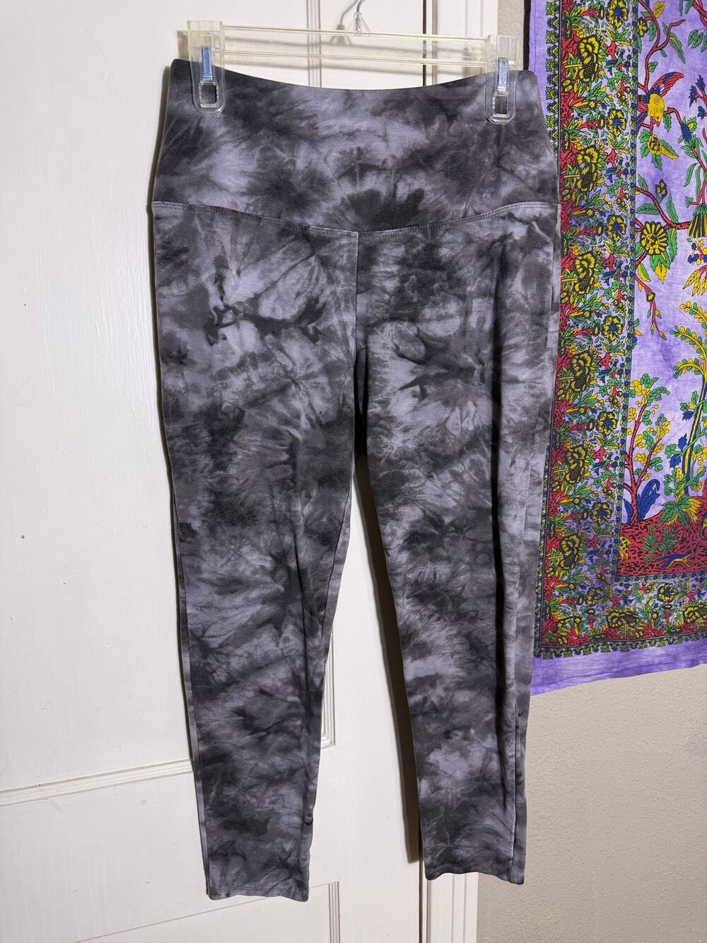 Rachel Zoe Gray Tie Dye Tummy Control Leggings Size L Yoga Athleisure Pants